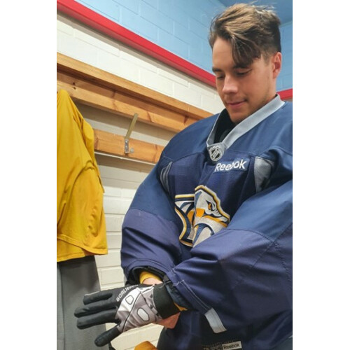 GOALIEPRO SISÄHANSKA PEHMUSTEILLA - Image 3