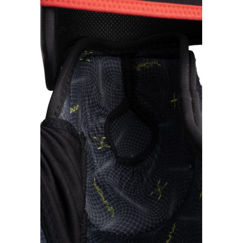 BAUER VAPOR FLY40 KYYNÄRSUOJAT - Image 8