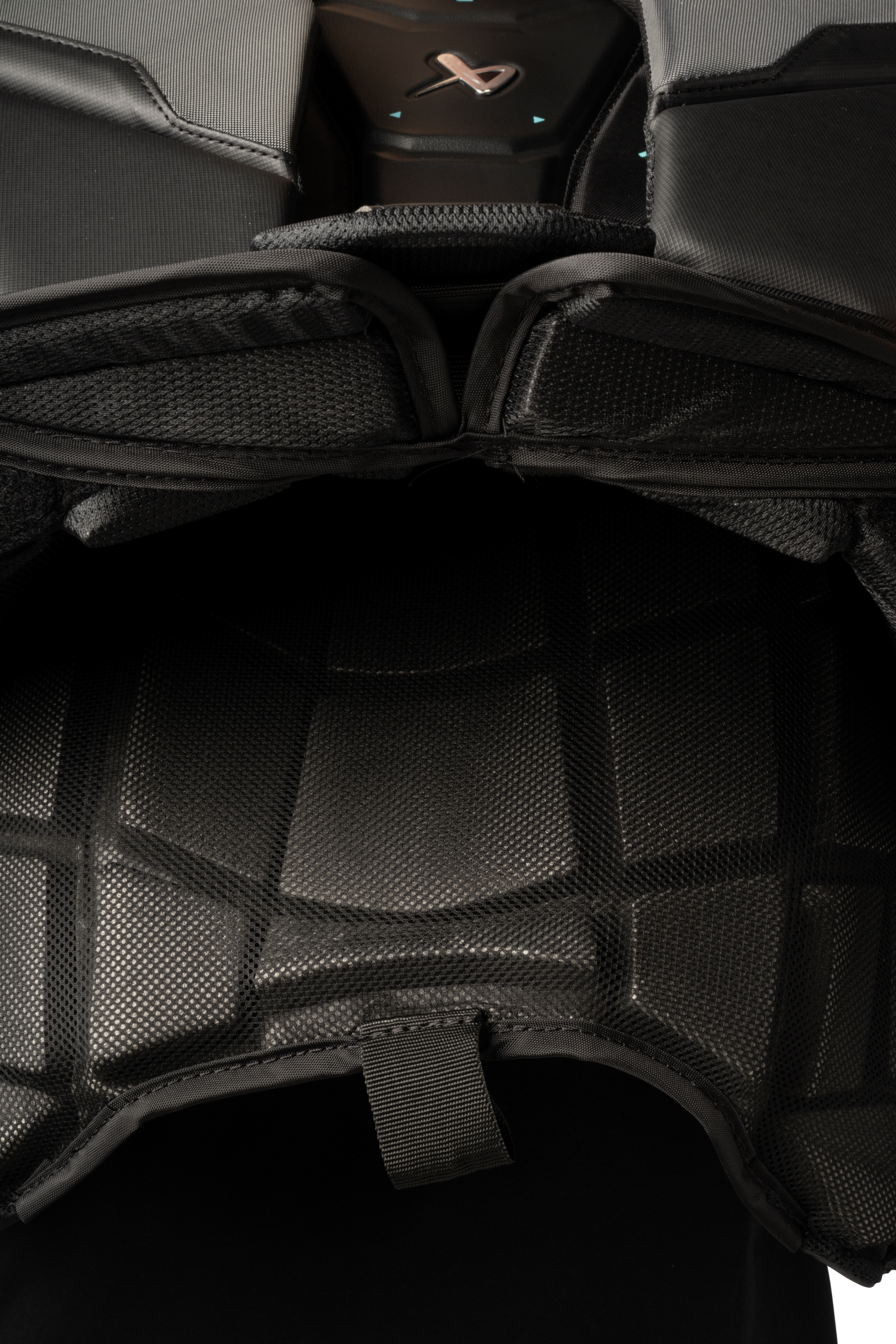 BAUER SUPREME FUSE RINTAPANSSARI - Image 7