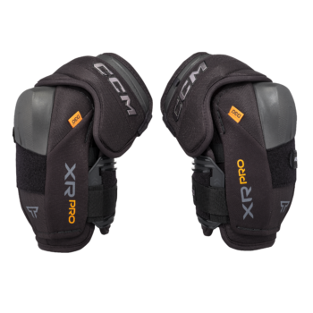 CCM TACKS XR PRO KYYNÄRSUOJAT